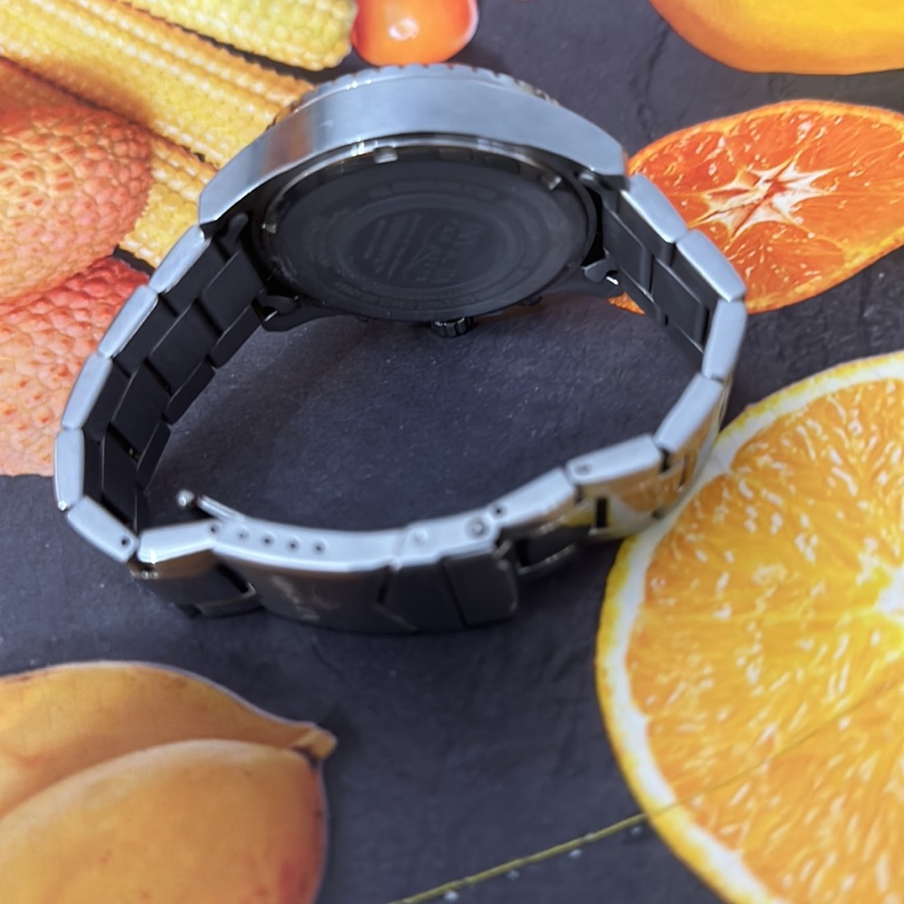 Another Invicta watch silver - Picture 2 of 3